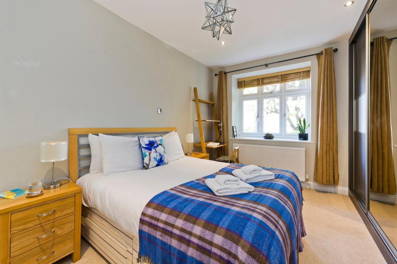 Delightful In Prime Location Near Hampstead Heath By Underthedoormat Londra