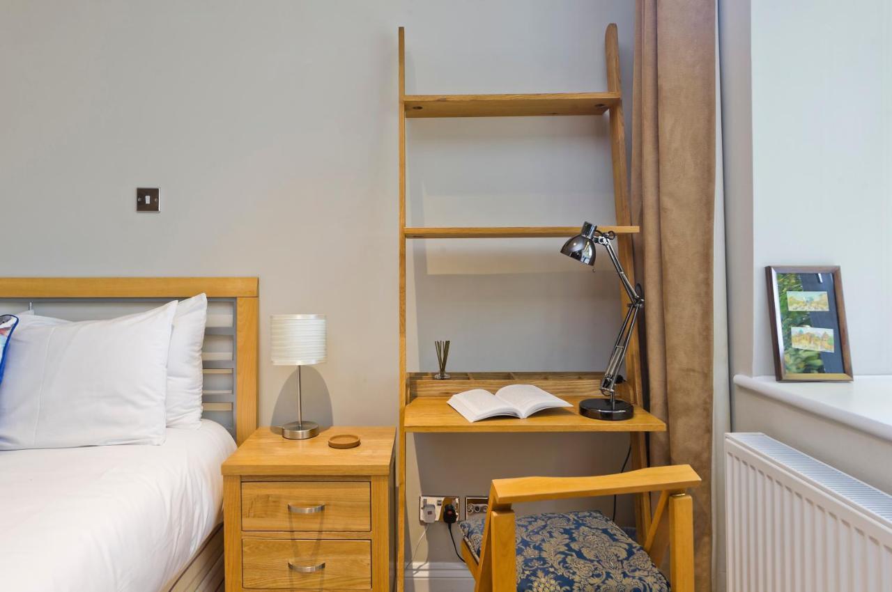 Delightful In Prime Location Near Hampstead Heath By Underthedoormat Appartamento Londra