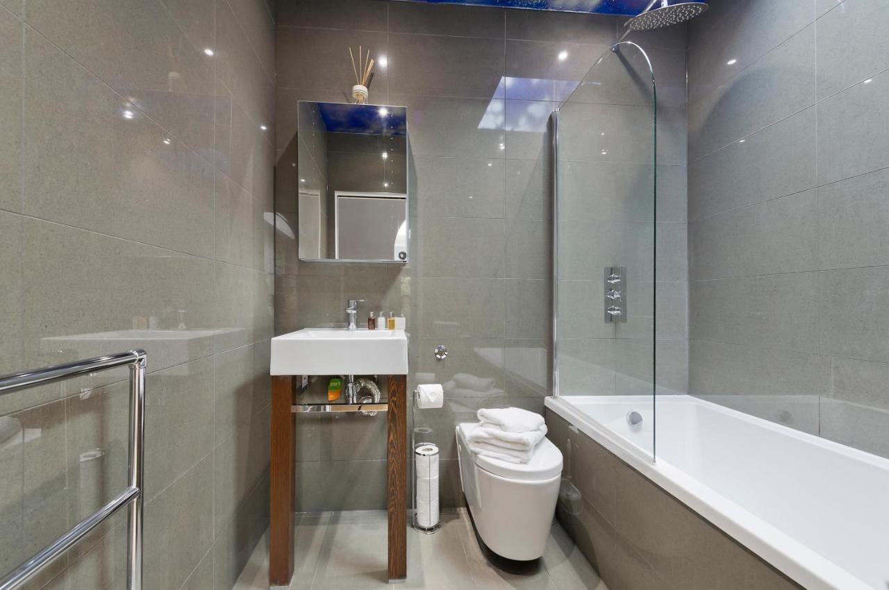 Delightful In Prime Location Near Hampstead Heath By Underthedoormat Londra