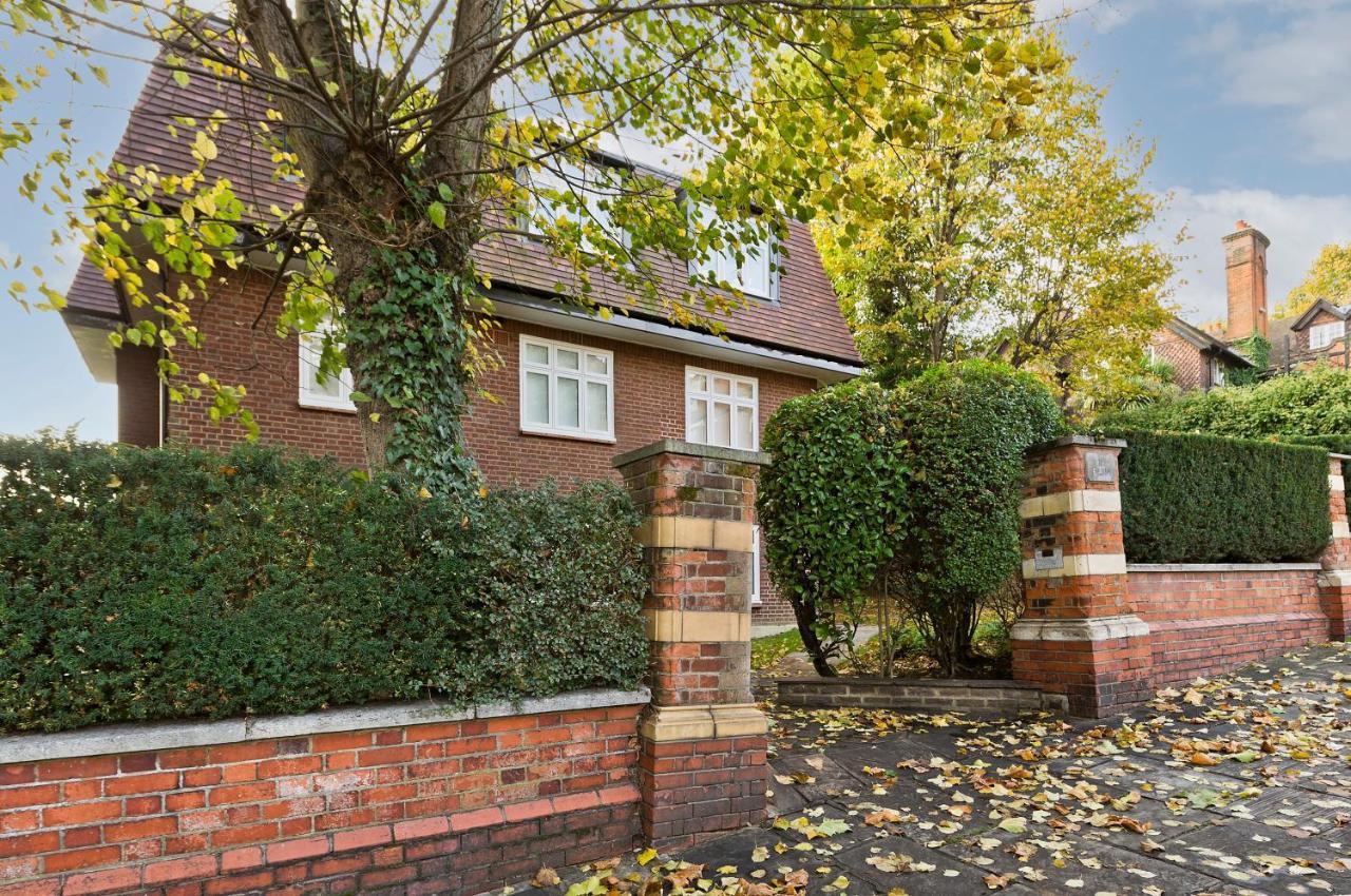 Delightful In Prime Location Near Hampstead Heath By Underthedoormat Londra